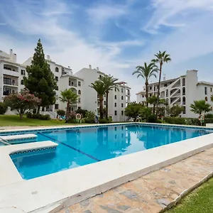 Club Delta By Ghr Apartment
